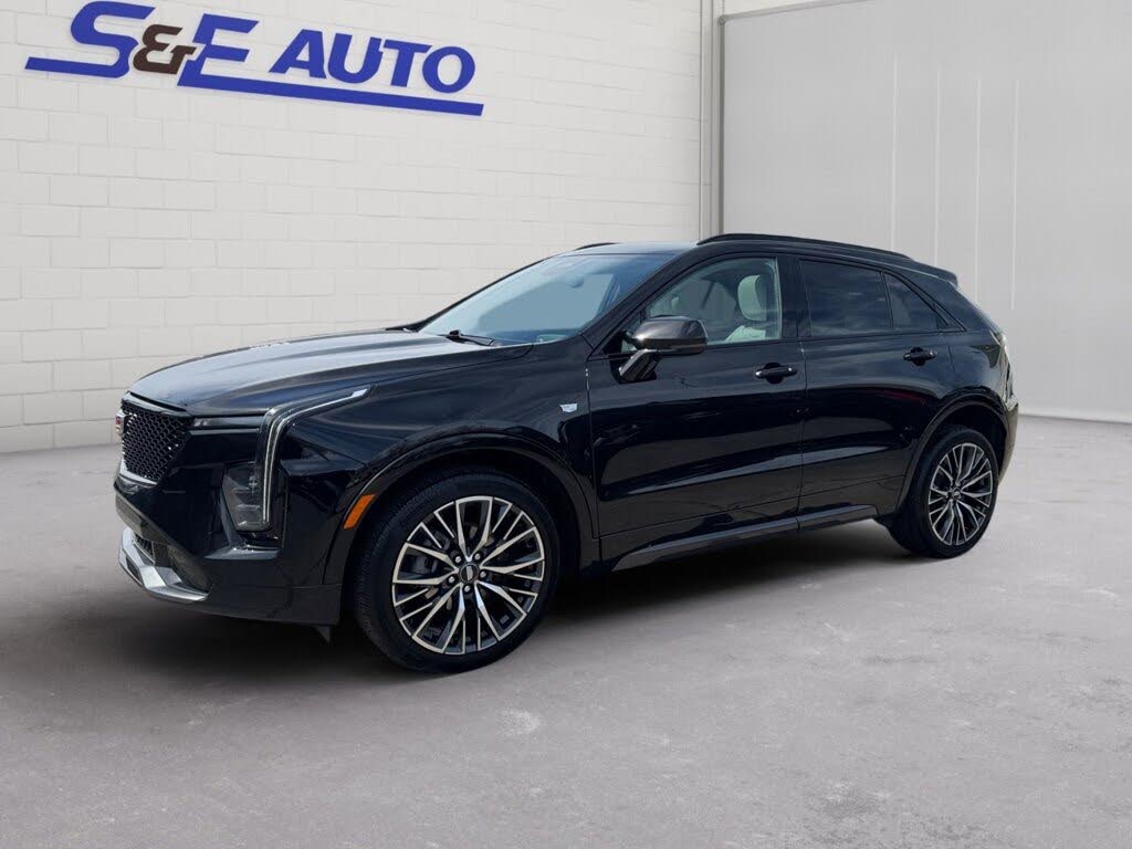 2024 Cadillac XT4 Sport
