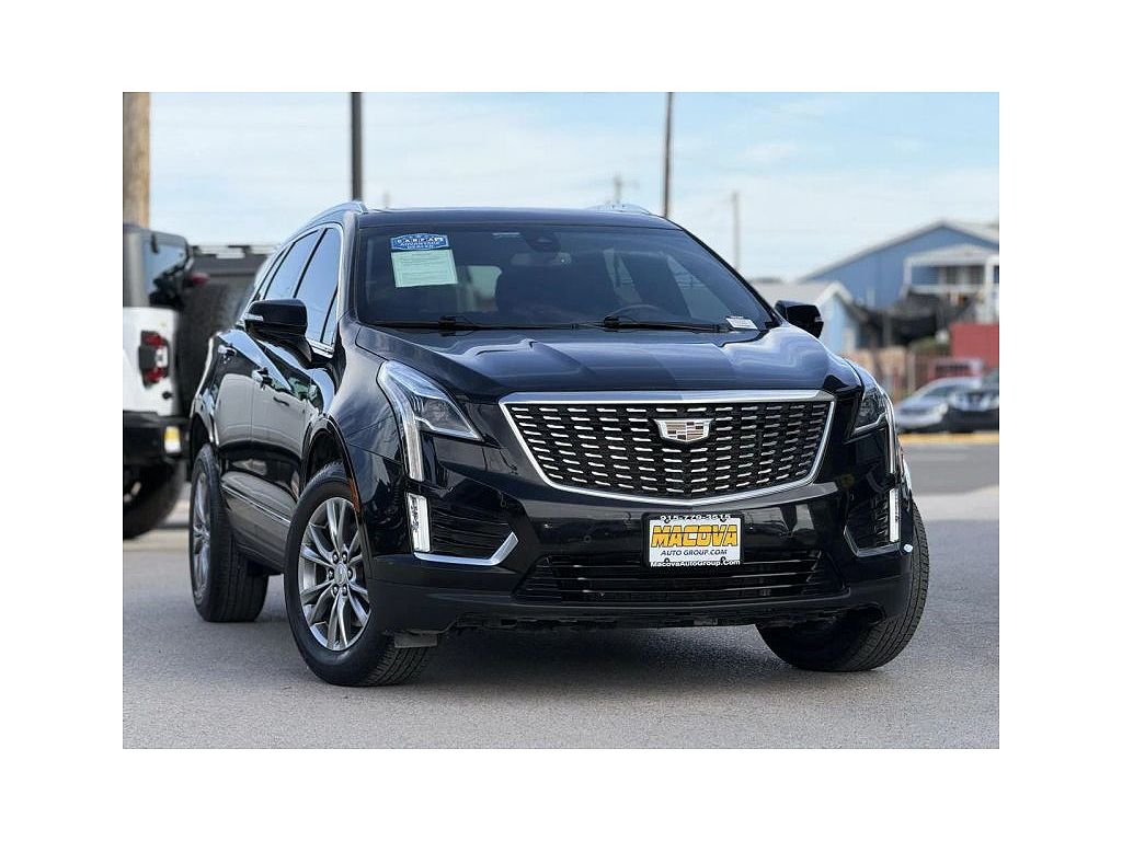 2022 Cadillac XT5 Premium Luxury