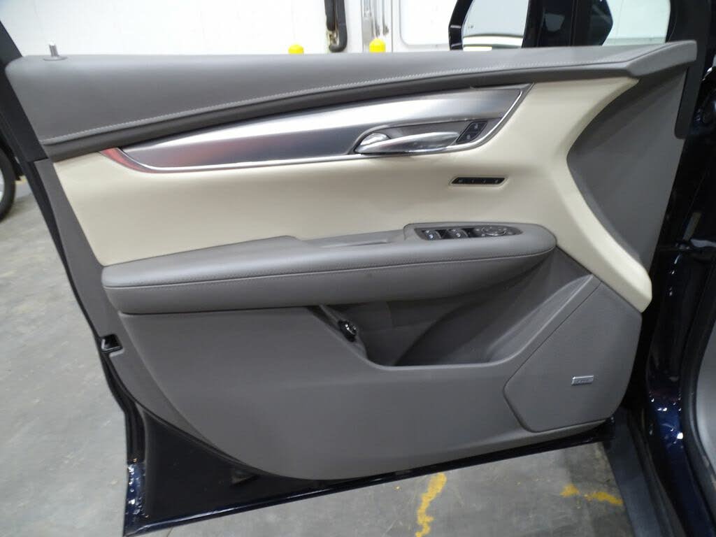 2021 Cadillac XT5 - 10