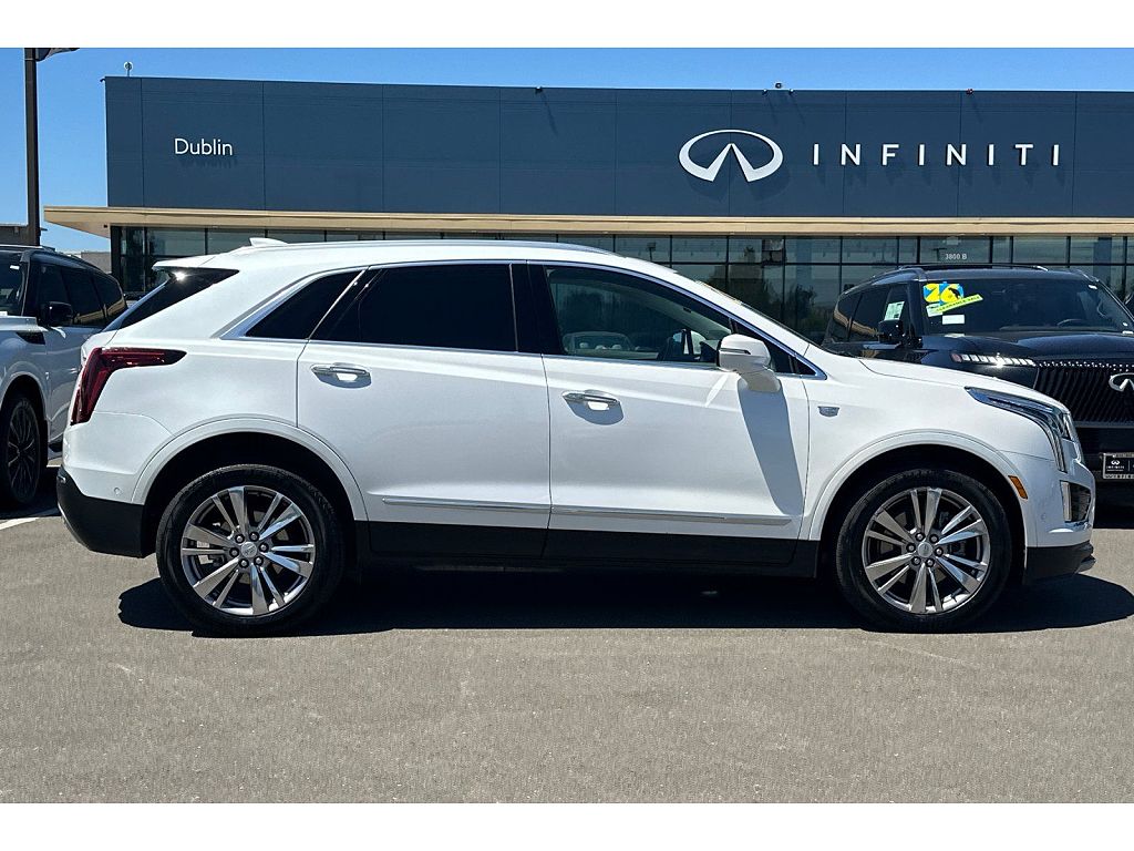 2024 Cadillac XT5 Premium Luxury