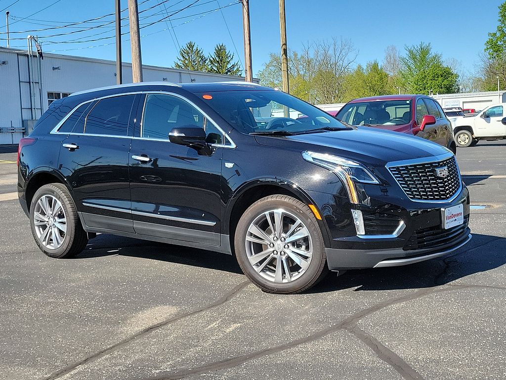 2025 Cadillac XT5 Premium Luxury