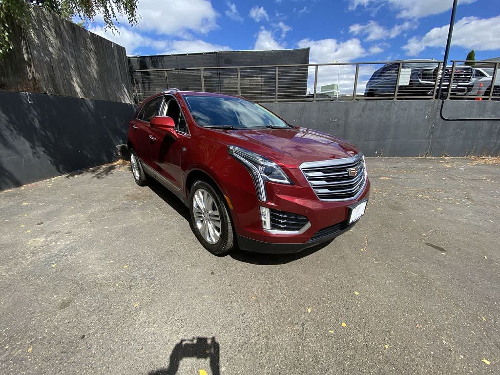 2018 Cadillac XT5 Premium Luxury