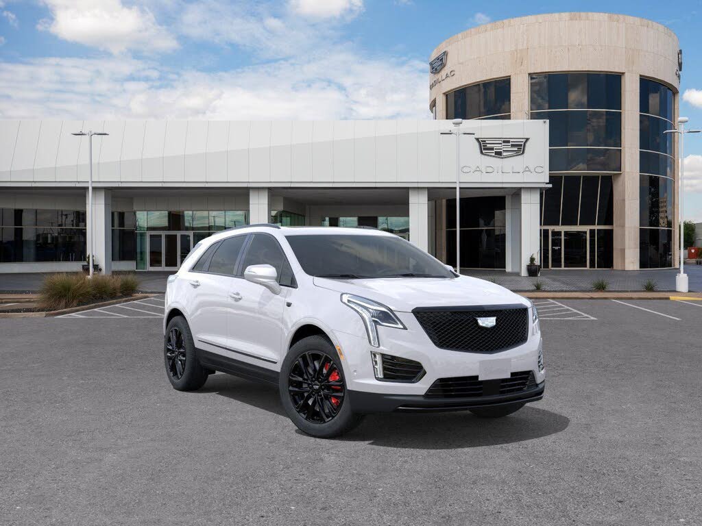2026 Cadillac XT5 Sport
