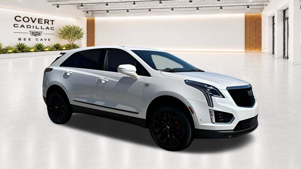 2026 Cadillac XT5 Sport