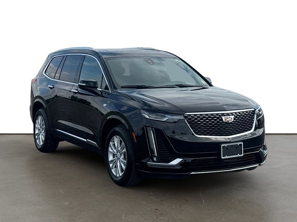 2024 CADILLAC XT6 Luxury