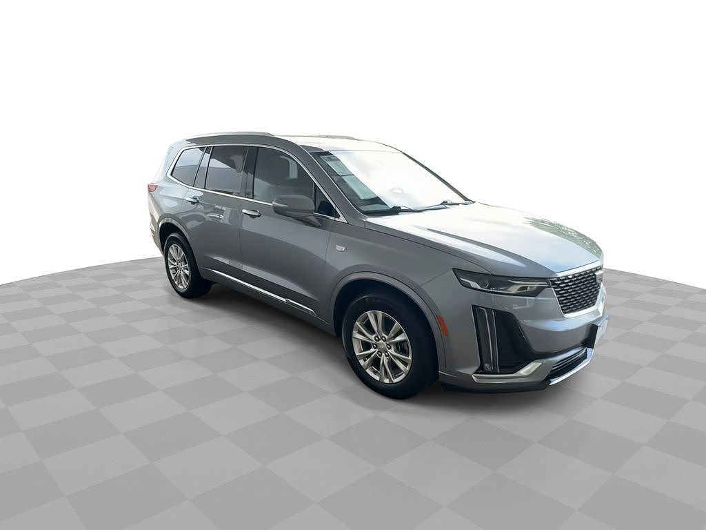 2024 Cadillac XT6 Luxury