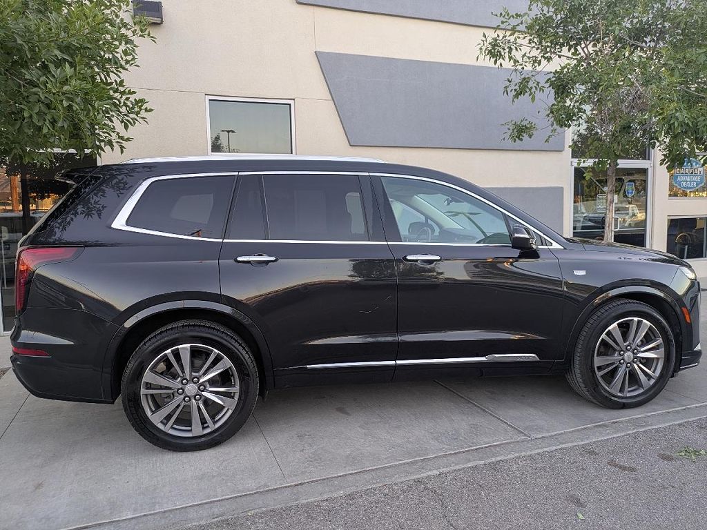 2020 Cadillac XT6 Premium Luxury