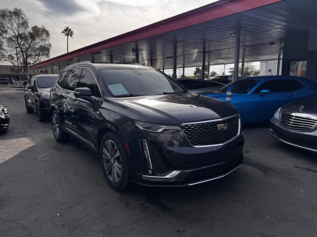 2021 Cadillac XT6 Premium Luxury