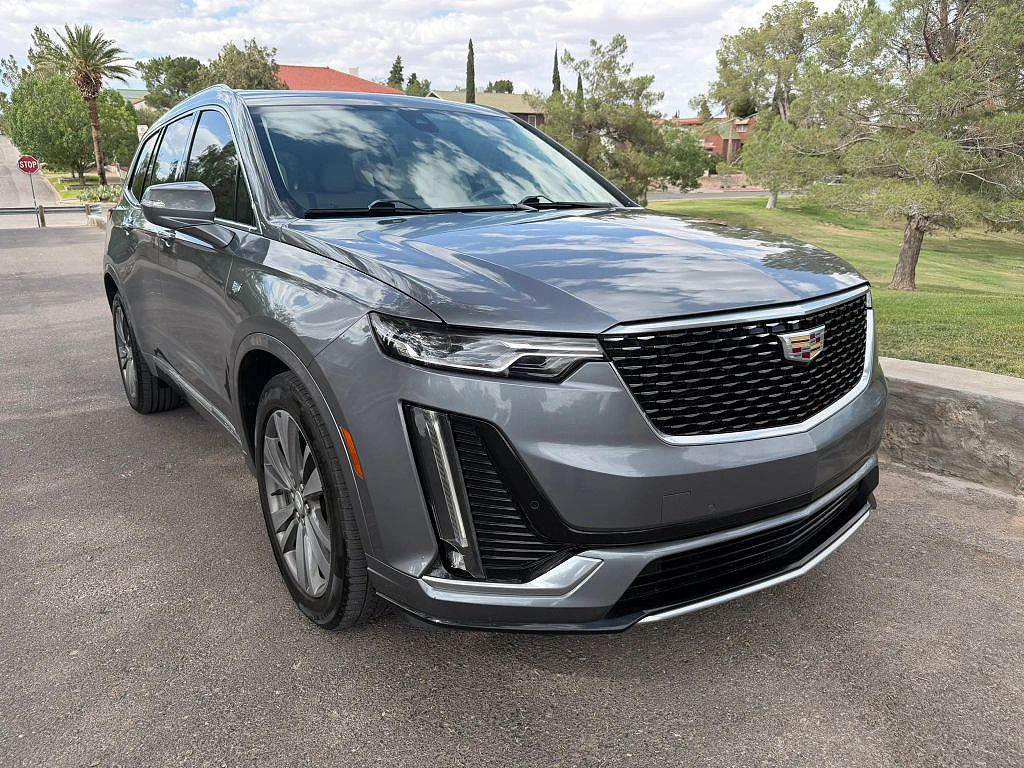 2021 Cadillac XT6 Premium Luxury
