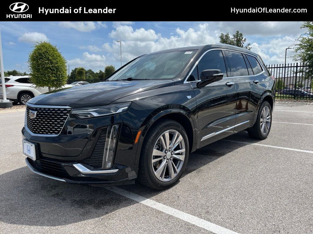 2023 Cadillac XT6 Premium Luxury