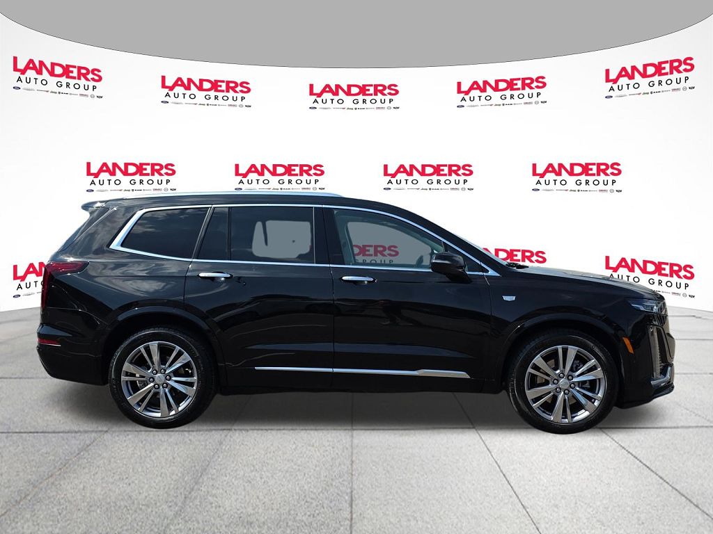 2023 Cadillac XT6 FWD Premium Luxury