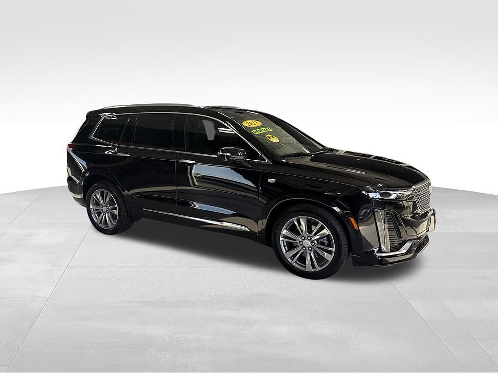 2023 Cadillac XT6 Premium Luxury