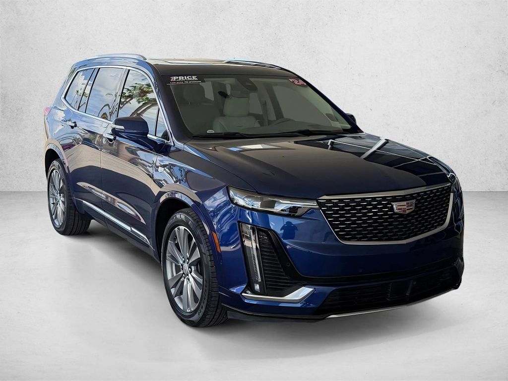 2024 Cadillac XT6 Premium Luxury