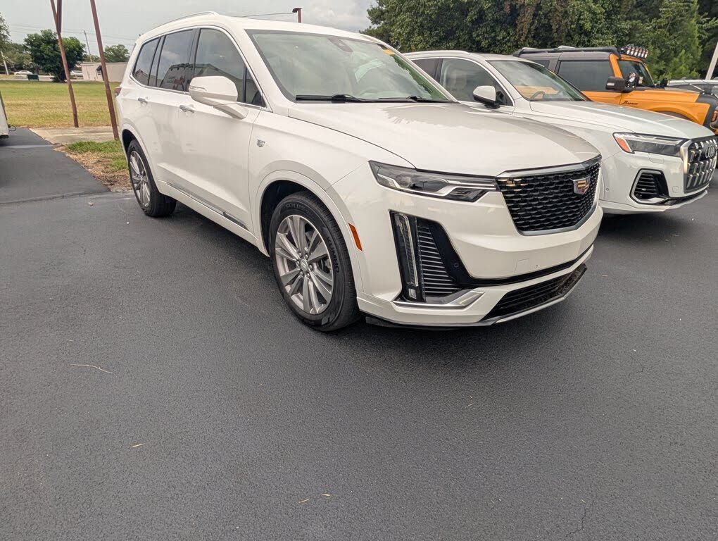 2023 Cadillac XT6 Premium Luxury