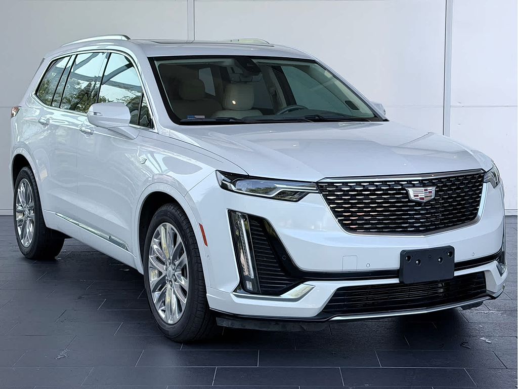 2024 Cadillac XT6 Premium Luxury