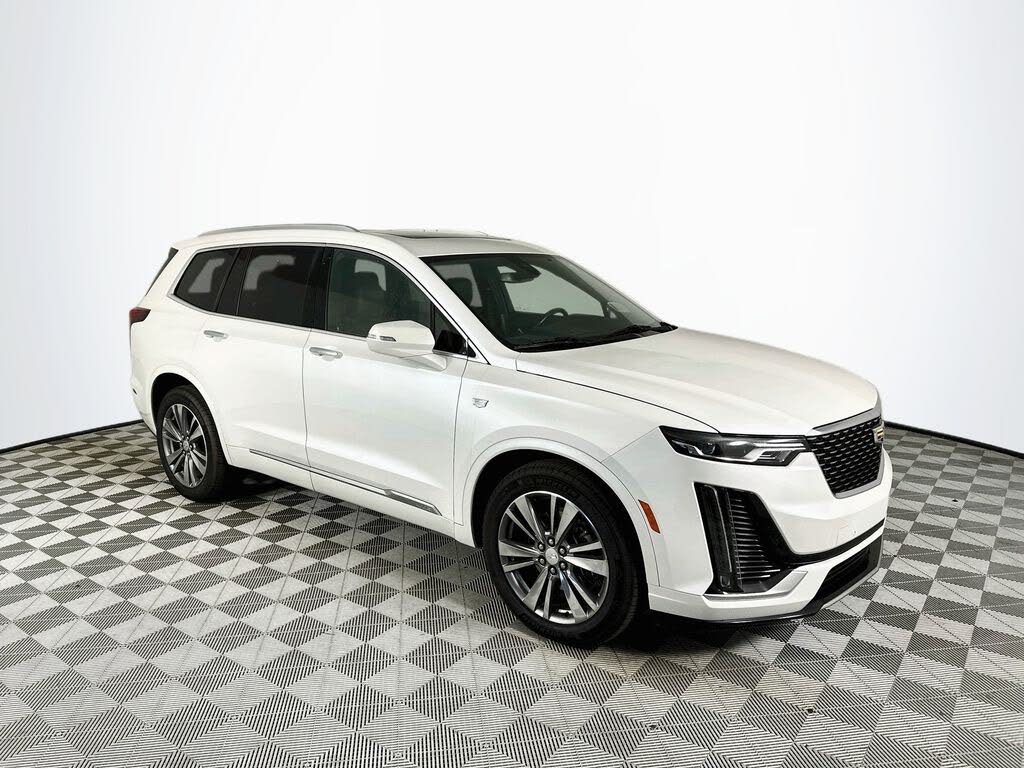 2022 Cadillac XT6 Premium Luxury