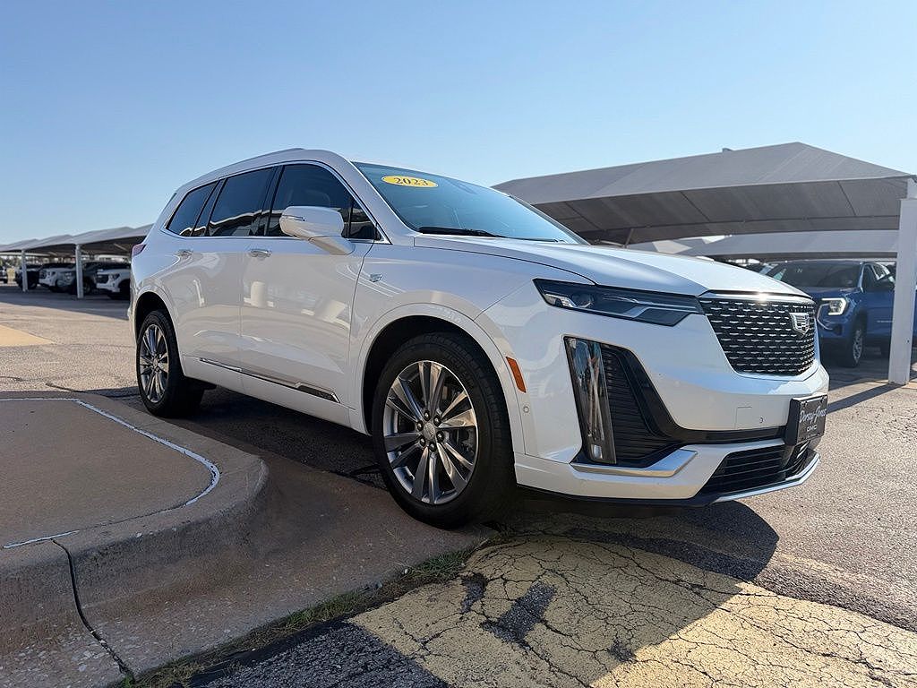 2023 Cadillac XT6 Premium Luxury