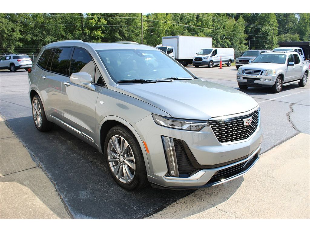 2023 Cadillac XT6 Premium Luxury