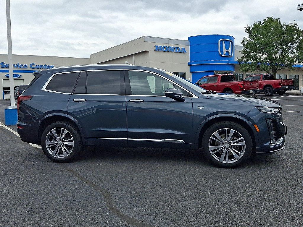 2020 Cadillac XT6 Premium Luxury