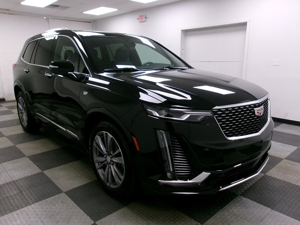 2024 Cadillac XT6 Premium Luxury