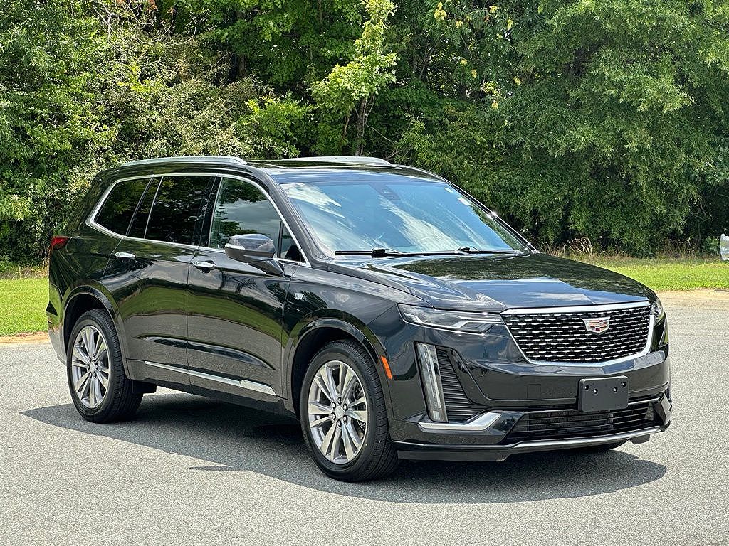 2022 Cadillac XT6 Premium Luxury