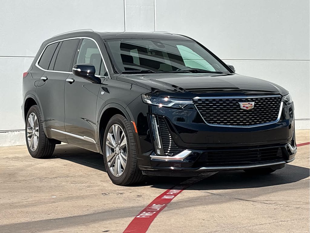 2025 Cadillac XT6 Premium Luxury