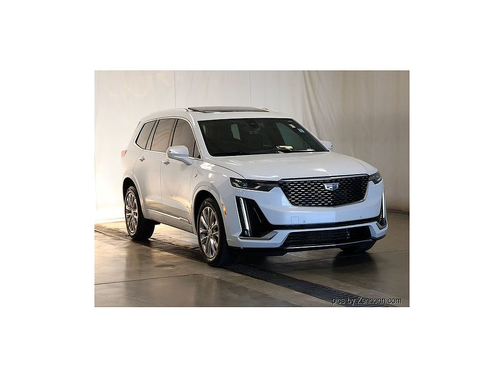 2023 Cadillac XT6 Premium Luxury