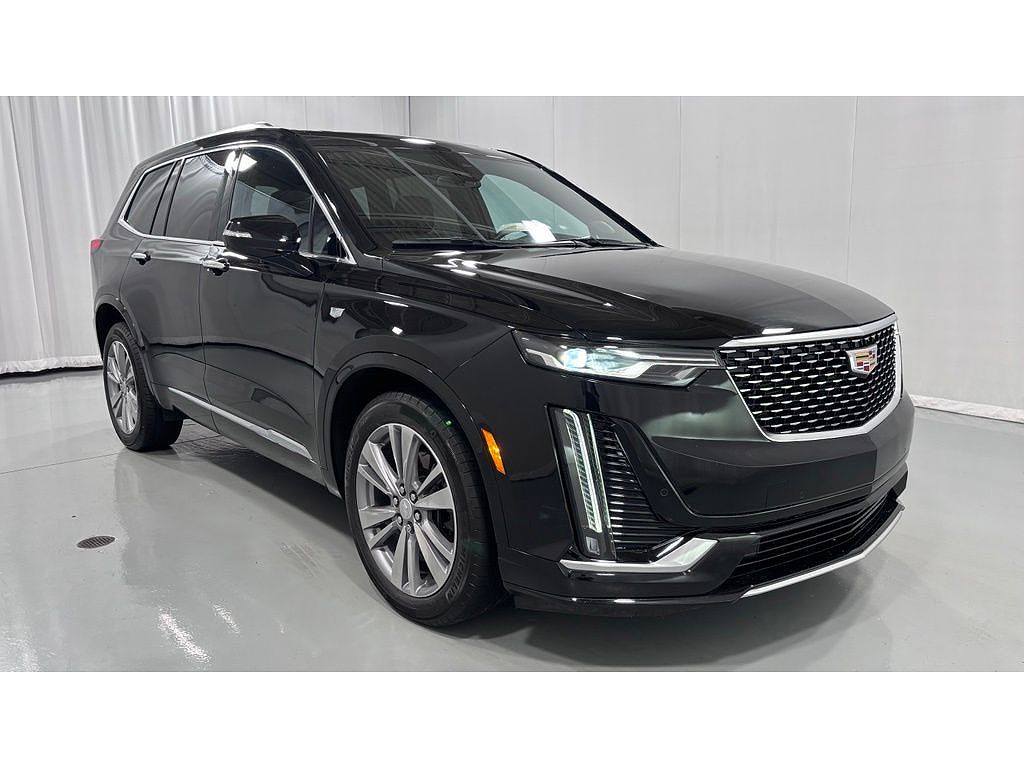 2024 Cadillac XT6 Premium Luxury