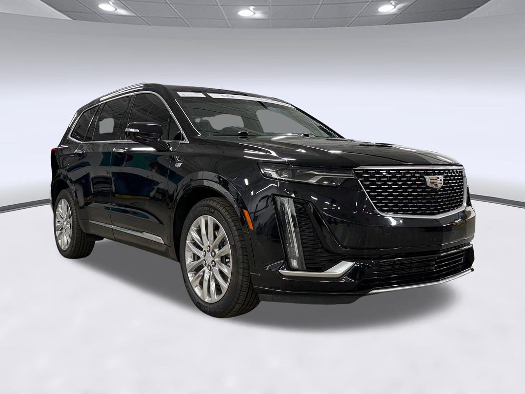 2021 CADILLAC XT6 Premium Luxury