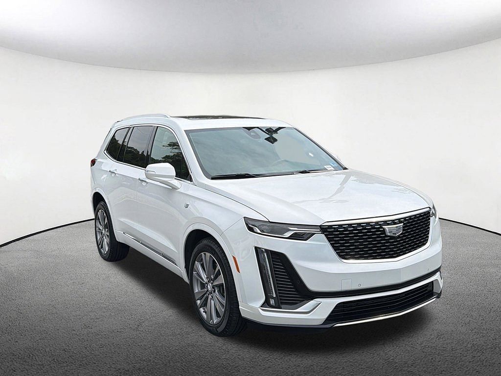 2024 Cadillac XT6 Premium Luxury