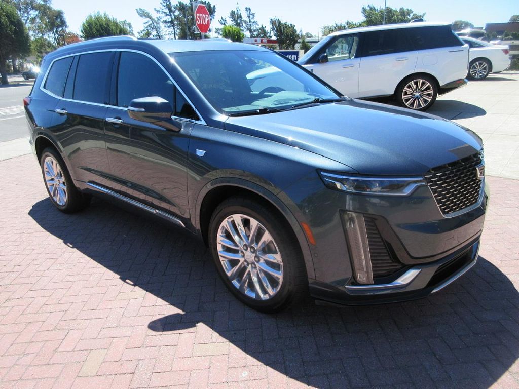 2020 Cadillac XT6 Premium Luxury