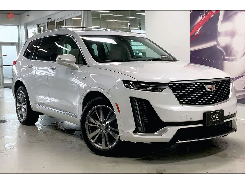 2023 Cadillac XT6 Premium Luxury