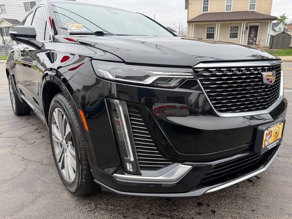 2020 Cadillac XT6 Premium Luxury