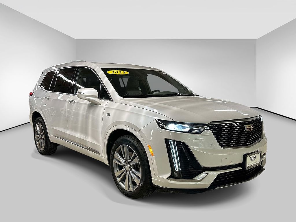 2023 Cadillac XT6 Premium Luxury