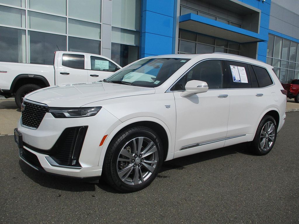2024 Cadillac XT6 Premium Luxury