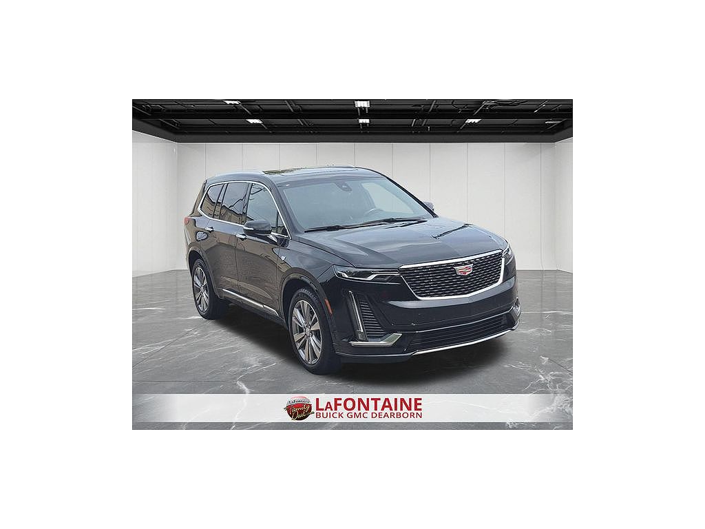 2025 Cadillac XT6 Premium Luxury