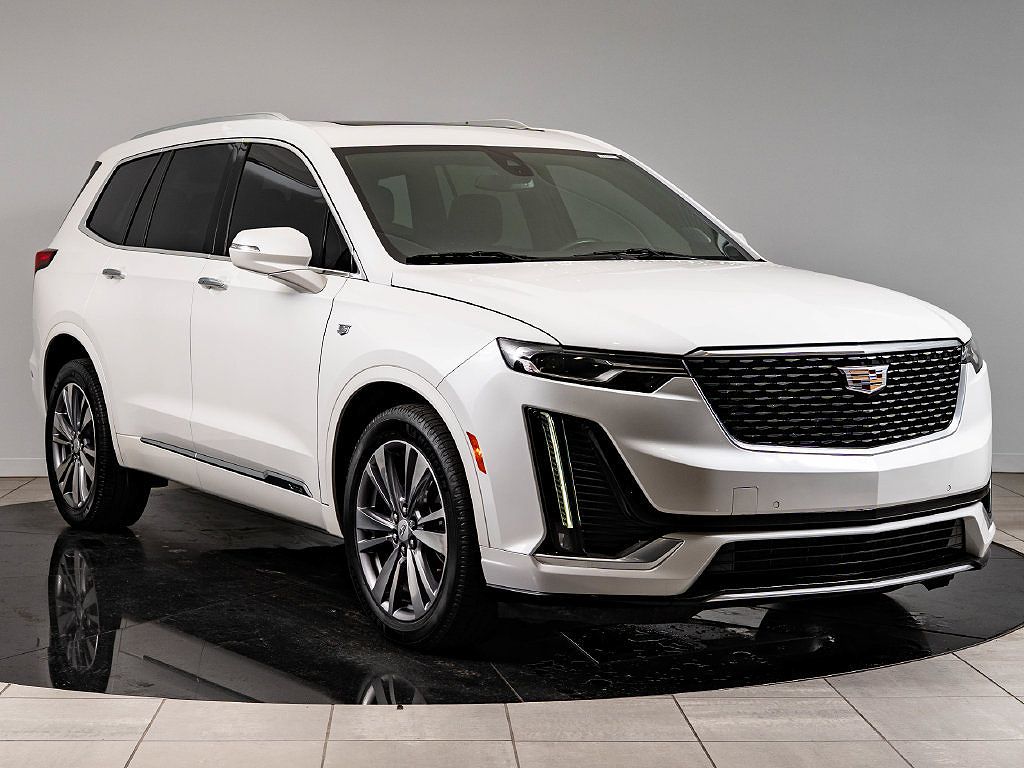 2022 Cadillac XT6 Premium Luxury