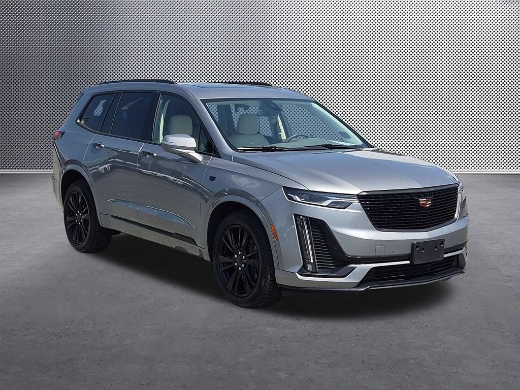 2023 Cadillac XT6 Premium Luxury