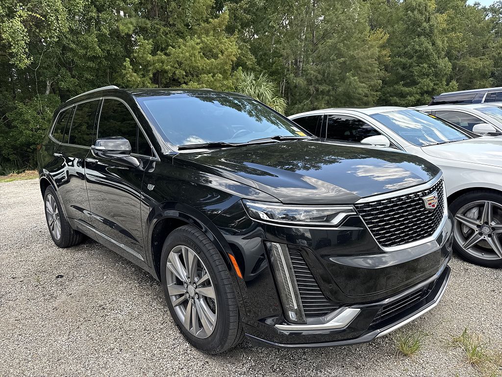 2024 CADILLAC XT6 Premium Luxury
