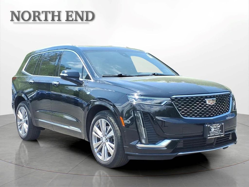 2024 Cadillac XT6 Premium Luxury