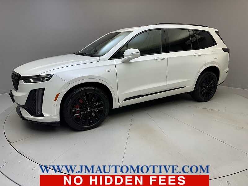 2023 Cadillac XT6 Sport