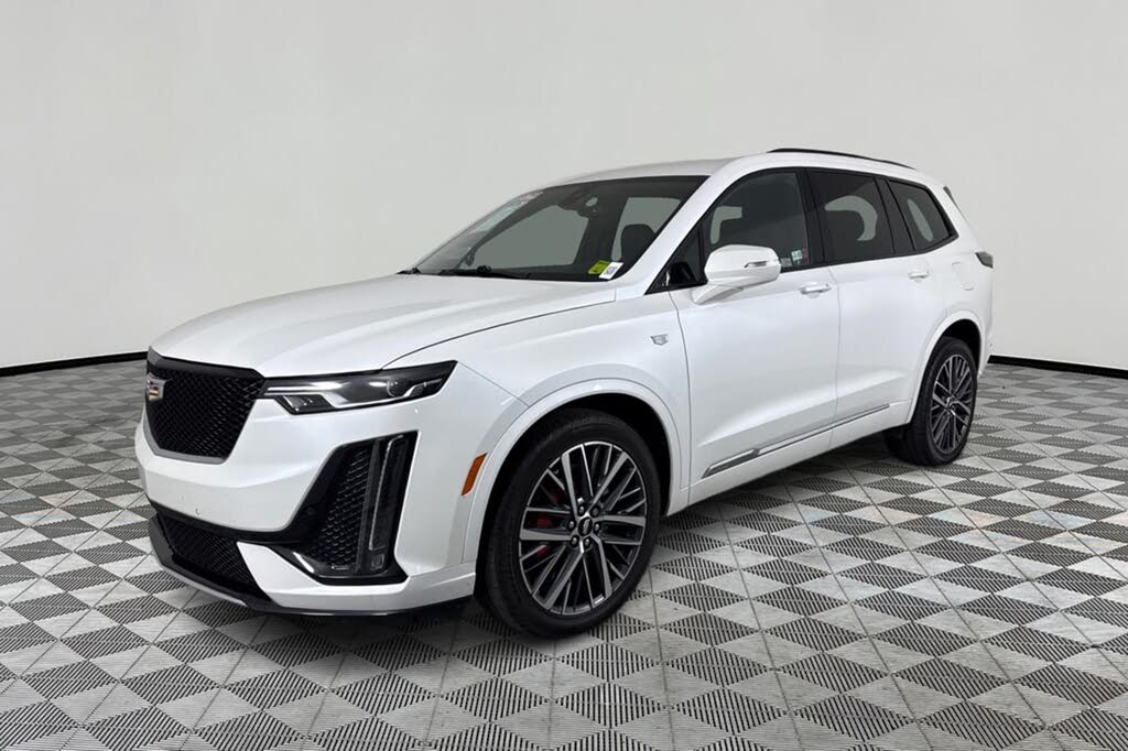 2023 Cadillac XT6 Sport