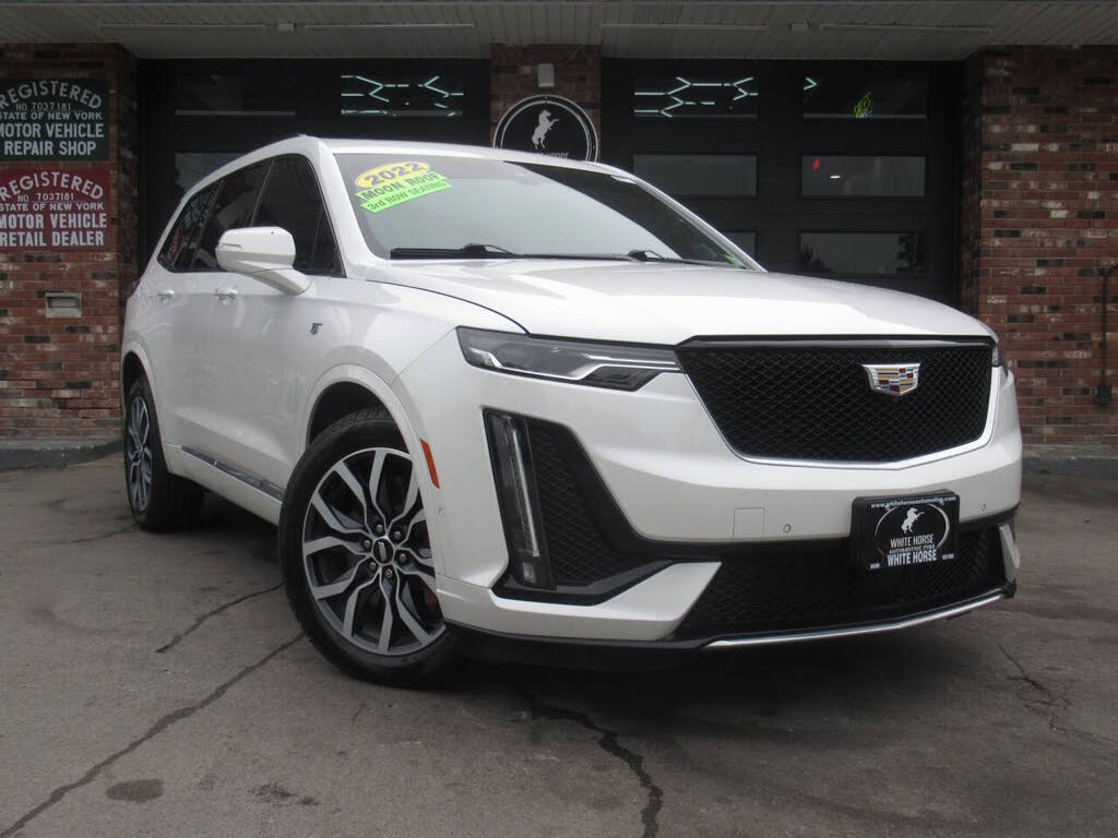 2022 Cadillac XT6 Sport