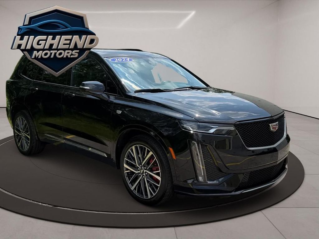 2024 Cadillac XT6 Sport