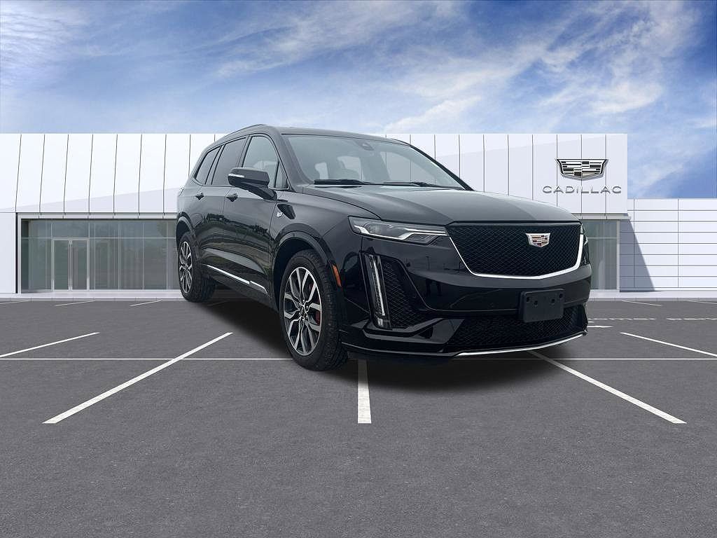 2025 CADILLAC XT6 Sport