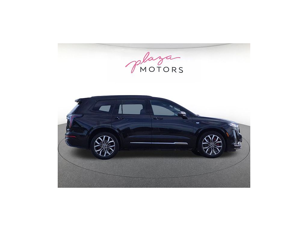 2023 Cadillac XT6 Sport