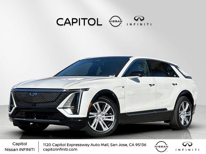 2024 Cadillac Lyriq Tech