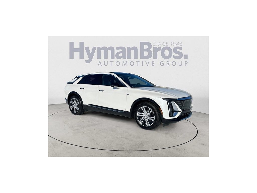 2024 Cadillac Lyriq Tech