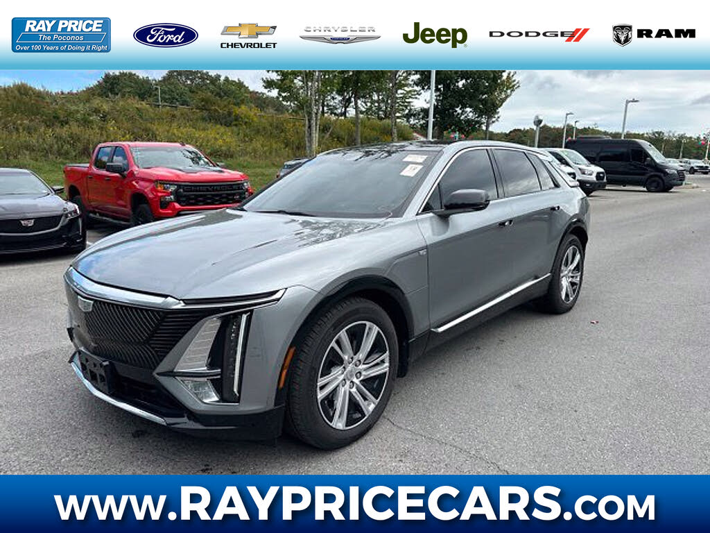 2024 Cadillac LYRIQ Tech