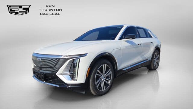 2024 Cadillac LYRIQ Luxury 1